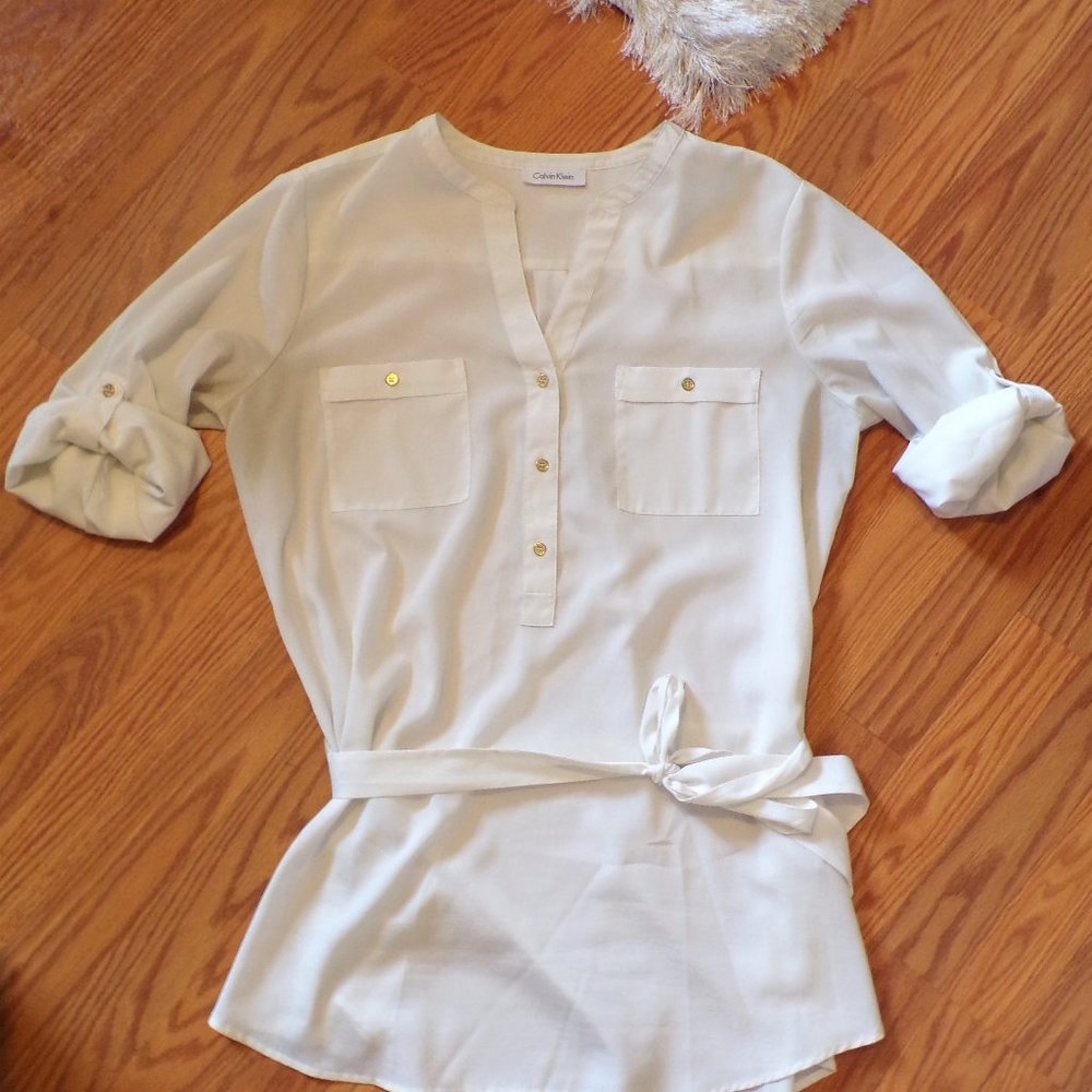 *NWOT* Calvin Klein Tunic with Roll Up Sleeves